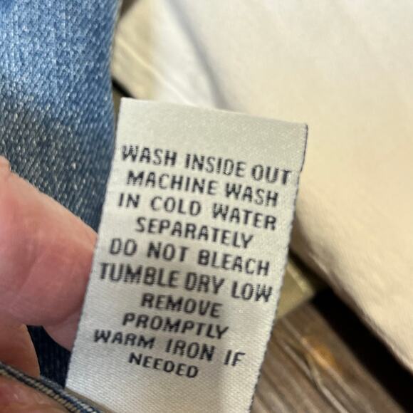 Hwy Jeans Embellished Denim Distressed Trucker Jacket Size XL - Picture 10 of 12